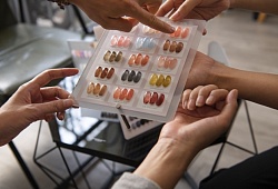 Покрытие гель-лаком в Некрасовке: стойкость 3-4 недели