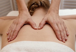 Как часто можно делать массаж спины: рекомендации специалистов центра «Космос»