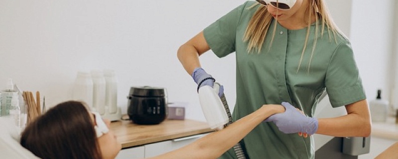 Подготовка к лазерной эпиляции: что нельзя делать до и после процедуры | Центр "Космос"